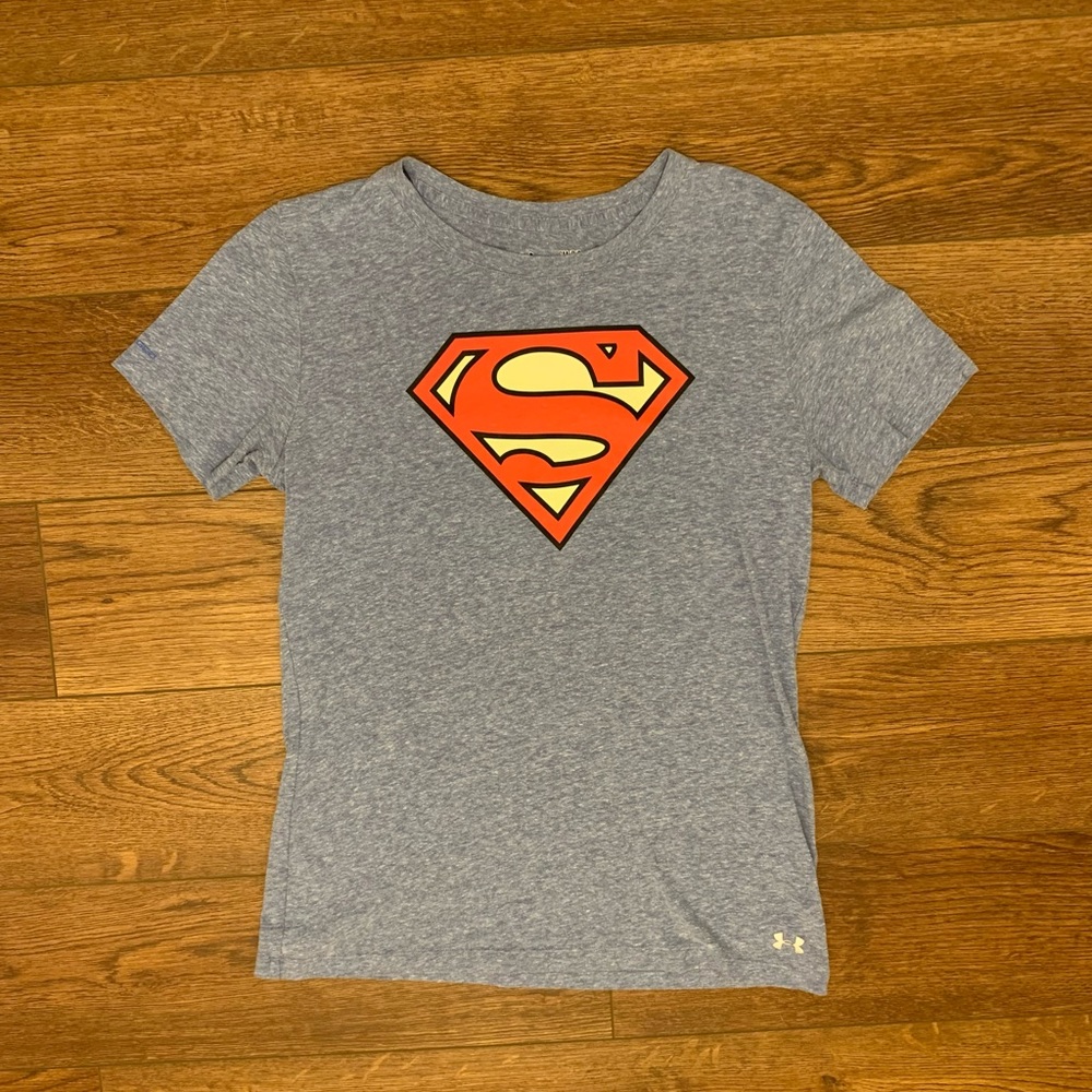 Womens Small Under Armour Heat Gear Superman Short Sleeve Tee Shirt